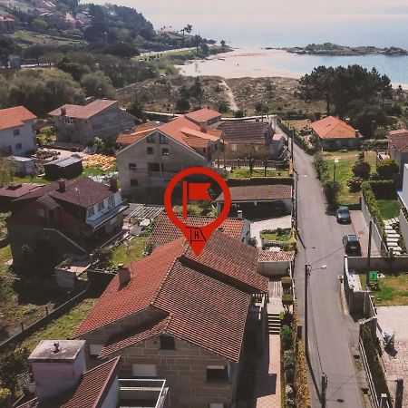 Apartamentos 3M Areas ポンテベドラ エクステリア 写真